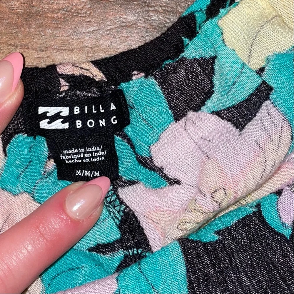 Floral Billabong Dress - Picture 5 of 7